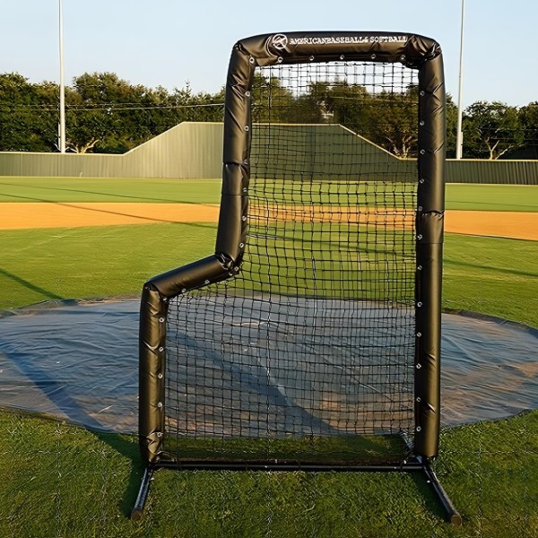 Ideal for team or commercial use, this L-Screen features a durable 2” steel frame, 1.5” vinyl padding, and optional Pro Wheel Kit for easy mobility