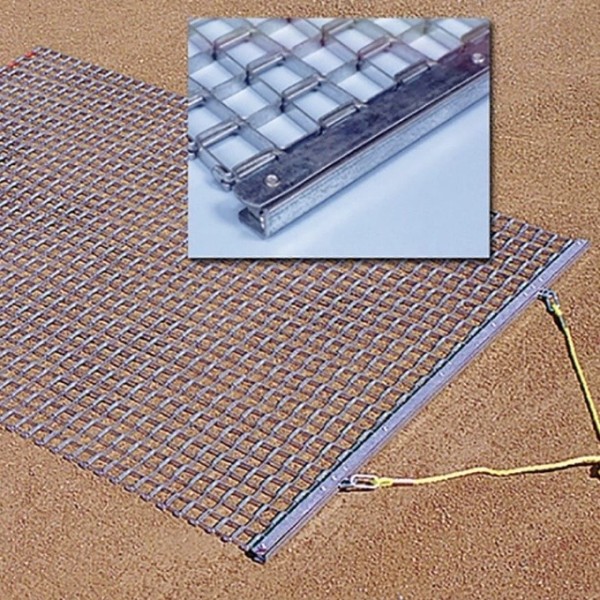 The 6’ x 6’ Pro Steel Drag Mat is ideal for field grooming, featuring a drag bar and rope with handle for easy, efficient use